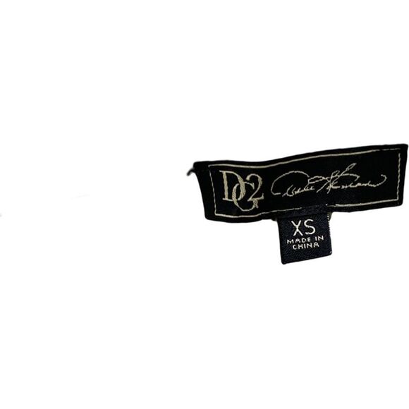 DG2 Diane Gilman Clothing Top Abstract w/ grommet midriff XS EUC - Picture 5 of 7